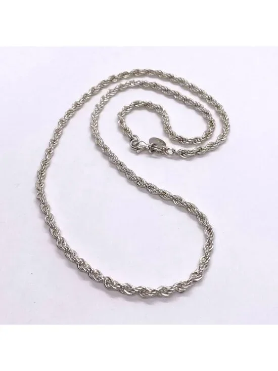 Tiffany & Co Twist Loop Chain Necklace 925 Sterling Silver - Picture 5 of 9